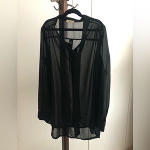 Longsleeve Tie Neck Blouse